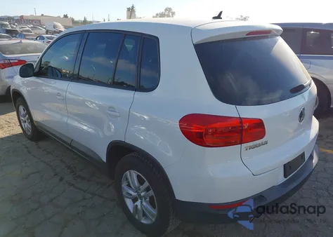 2013 Volkswagen Tiguan S из США, поврежденный, VIN WVGAV7AX4DW538466